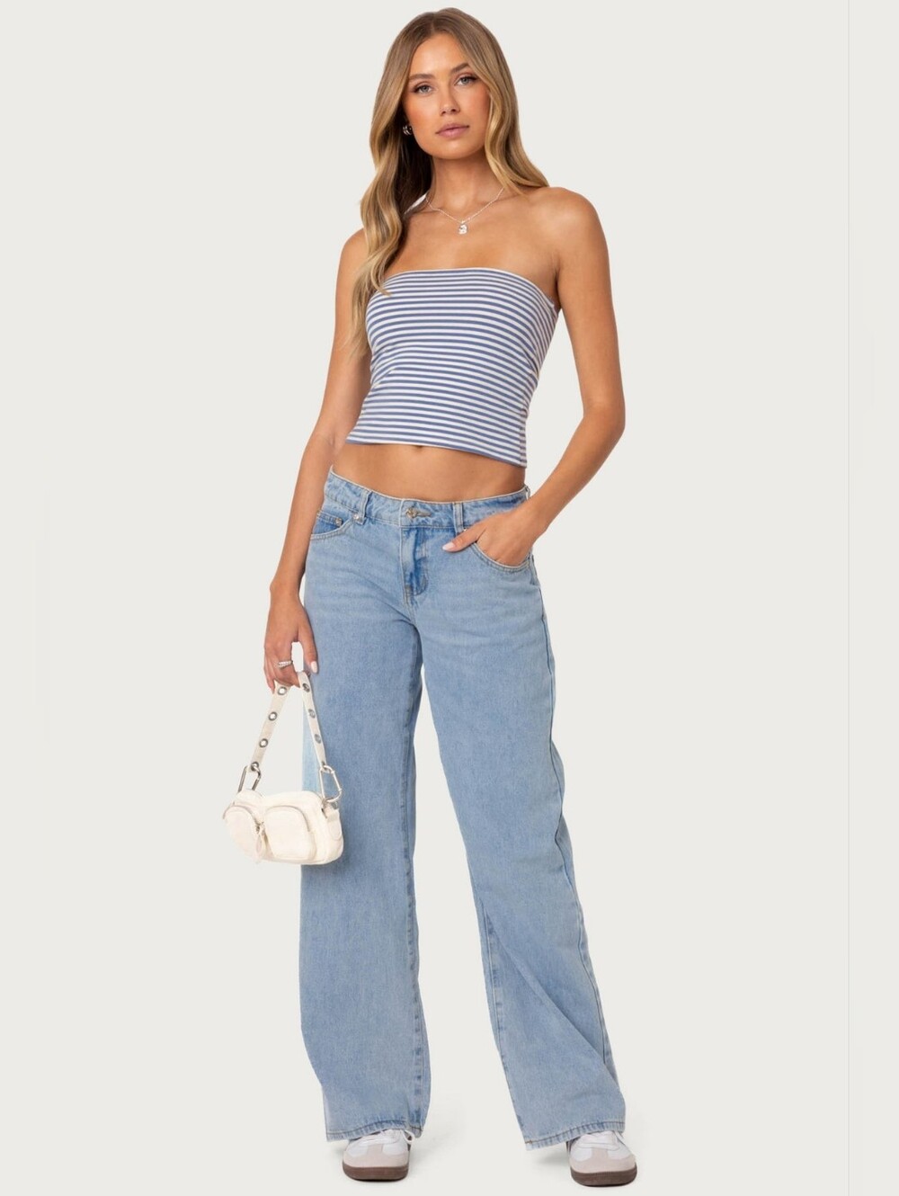 Edikted Raelynn Low Rise Baggy Wide Leg Jeans Light Wash NWT Size S